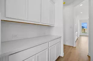 8926 Hampshire Oaks Dr, Cypress, TX 77433 - Photo 5