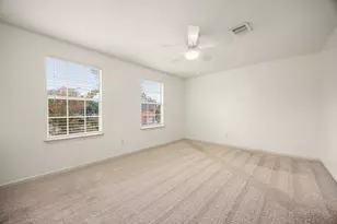 3614 Valley Chase Dr, Houston, TX 77345 - Photo 33