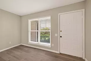 1860 White Oak Dr, Houston, TX 77009 - Photo 3