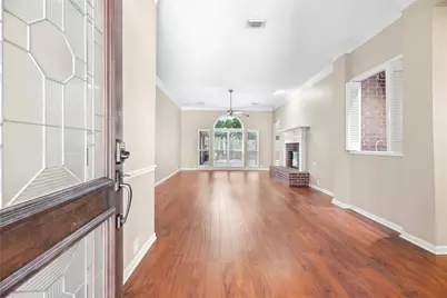 9223 Symphonic Lane, Houston, TX 77040 - Photo 9