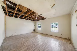 315 Ishmeal St, Houston, TX 77091 - Photo 5