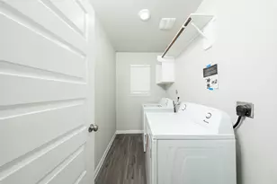 8130 Alpine Bearberry Dr, Houston, TX 77016 - Photo 15