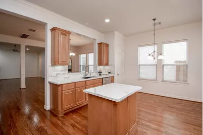 155 White Drive, Bellaire, TX 77401 - Photo 7
