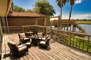 876 County Rd 298, Sargent, TX 77414 - Photo 5