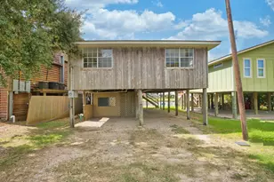 876 County Rd 298, Sargent, TX 77414 - Photo 25