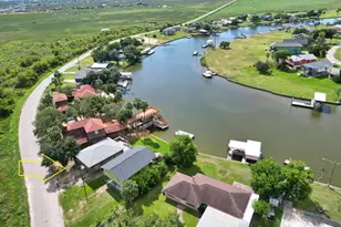 876 County Rd 298, Sargent, TX 77414 - Photo 31