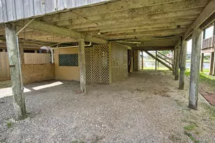 876 County Rd 298, Sargent, TX 77414 - Photo 27