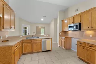 3337 Bridgette Ln, Mont Belvieu, TX 77523 - Photo 13