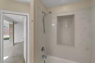 3337 Bridgette Ln, Mont Belvieu, TX 77523 - Photo 29
