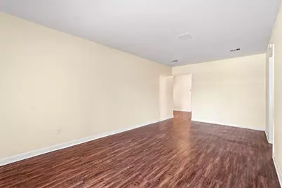 10227 Glenmawr Drive, Houston, TX 77075 - Photo 9