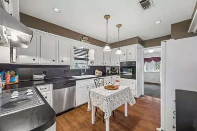 1011 Misty Lea Lane, Houston, TX 77090 - Photo 5