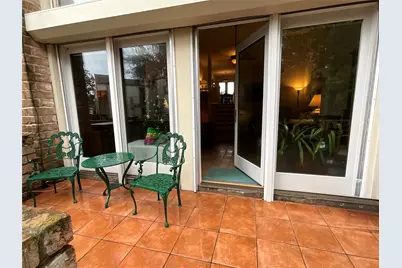 702 N Holiday Drive #4, Galveston, TX 77550 - Photo 17