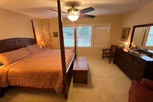 702 N Holiday Dr, Galveston, TX 77550 - Photo 25