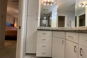 702 N Holiday Dr, Galveston, TX 77550 - Photo 27