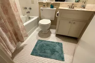 702 N Holiday Dr, Galveston, TX 77550 - Photo 11