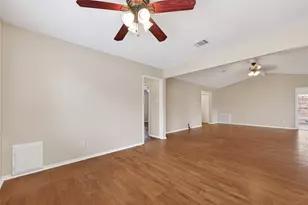 1914 Landmark Dr, Richmond, TX 77406 - Photo 13