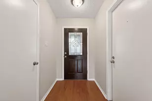 1914 Landmark Dr, Richmond, TX 77406 - Photo 5