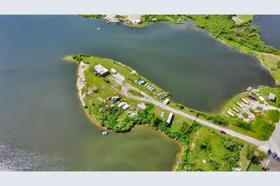 17427 Moreland Drive, Channelview, TX 77530 - Photo 11