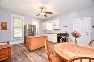 501 S Wharton St, El Campo, TX 77437 - Photo 11