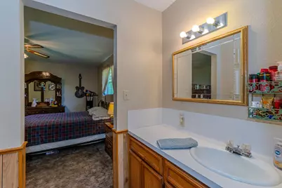 310 W Hartel Street, Sour Lake, TX 77659 - Photo 17