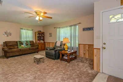 310 W Hartel Street, Sour Lake, TX 77659 - Photo 7