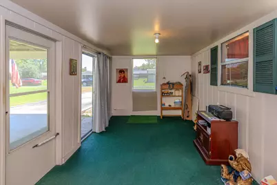 310 W Hartel Street, Sour Lake, TX 77659 - Photo 23