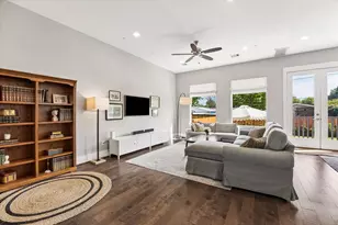 419 Yale Oaks Ln, Houston, TX 77091 - Photo 3