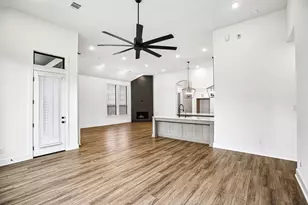 1923 Golden Leaf Dr, Missouri City, TX 77459 - Photo 9