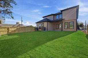 741 S Carroll St, La Porte, TX 77571 - Photo 3