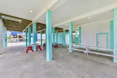 2479 Gilmore, Crystal Beach, TX 77650 - Photo 9
