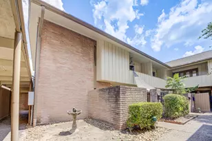 6338 Crab Orchard Rd, Houston, TX 77057 - Photo 5