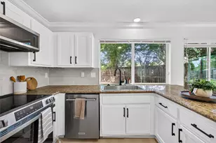 7842 Micheline Cir, Missouri City, TX 77071 - Photo 13