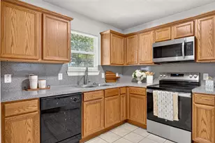 2820 28th Ave N, Texas City, TX 77590 - Photo 9