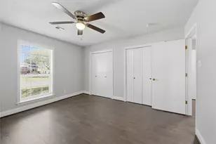 2401 Oakwood Drive, Brenham, TX 77833 - Photo 19