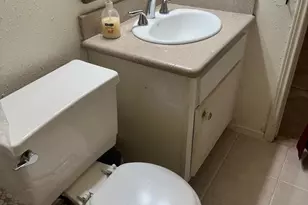 6410 Del Monte Dr, Houston, TX 77057 - Photo 15