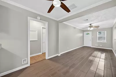 4208 Europa Street, Houston, TX 77022 - Photo 7