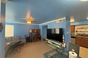 10075 Westpark Dr, Houston, TX 77042 - Photo 11