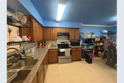 10075 Westpark Drive #94, Houston, TX 77042 - Photo 7