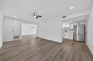 9931 Old Orchard Rd, La Porte, TX 77571 - Photo 13