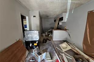 2812 Brailsfort St, Houston, TX 77004 - Photo 11