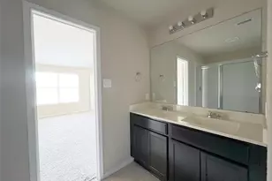 29043 Jacobs River Dr, Katy, TX 77494 - Photo 13