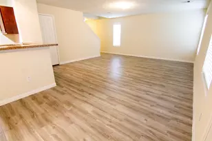 15315 Lucky Star Dr, Houston, TX 77082 - Photo 5