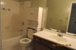 17401 Red Oak Dr, Houston, TX 77090 - Photo 35