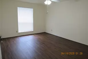 17401 Red Oak Dr, Houston, TX 77090 - Photo 17