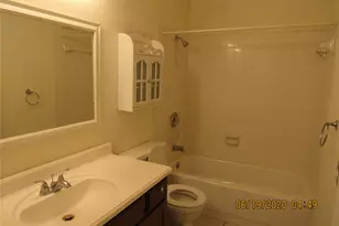 17401 Red Oak Dr, Houston, TX 77090 - Photo 19