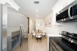 6743 Madrid St St, Houston, TX 77021 - Photo 9