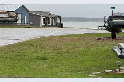 200 Lagoon Drive, Point Blank, TX 77364 - Photo 11