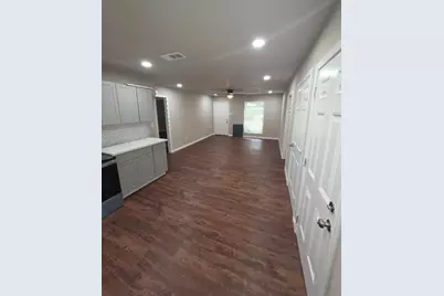 7343 Le Havre Road, Houston, TX 77033 - Photo 5