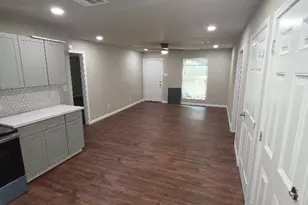 7343 Le Havre Rd, Houston, TX 77033 - Photo 5
