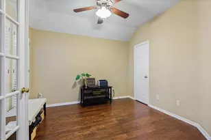 2810 Silver Bough Circle Circle, Houston, TX 77059 - Photo 15